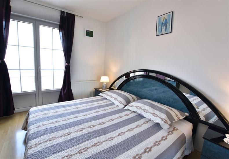 Apartment A4, for 3 persons