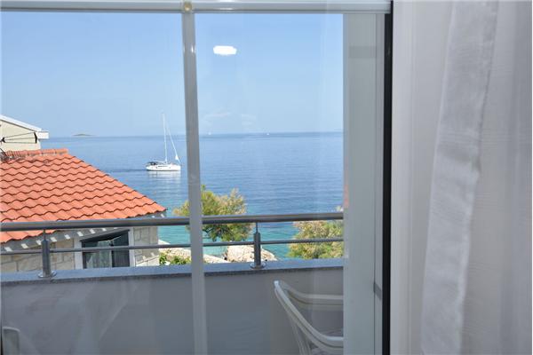 Apartment A4, for 3 persons