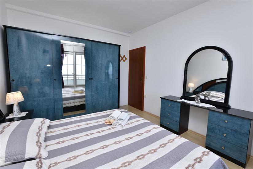 Apartment A4, for 3 persons