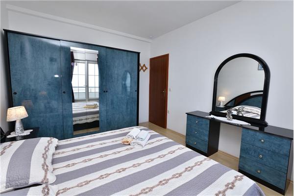 Apartment A4, for 3 persons