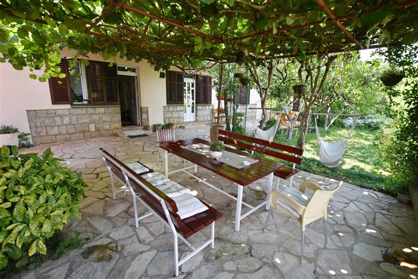 Apartments Ivanović