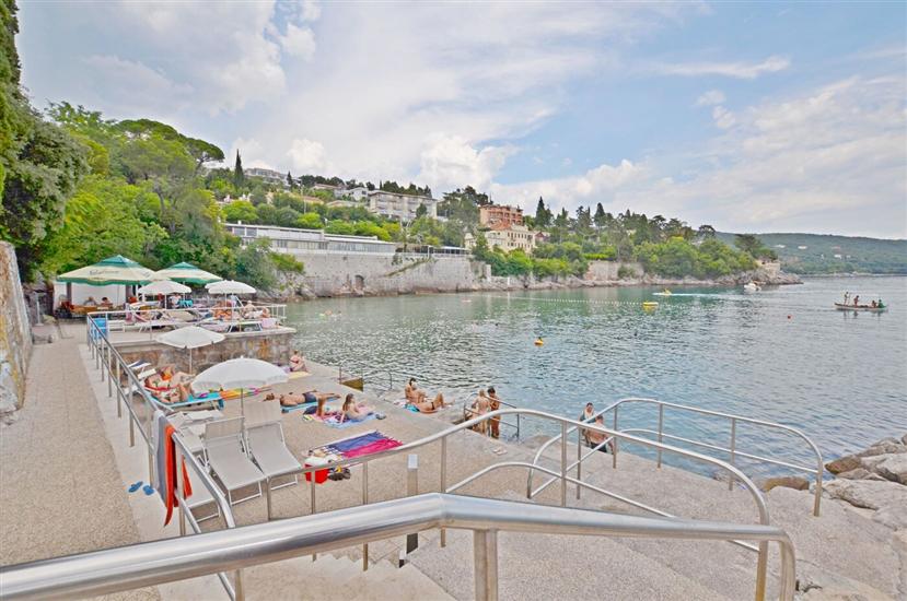 Apartments Golden hour