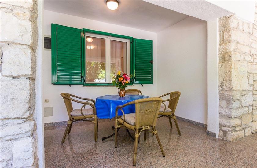 Room S7, for 2 persons