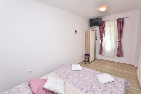 Apartment A1, for 2 persons