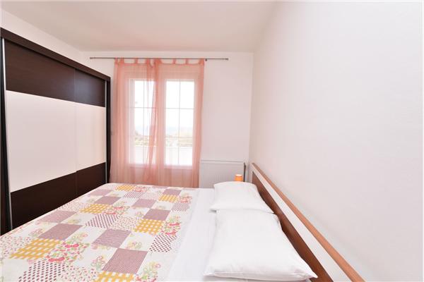 Apartment A2, for 3 persons