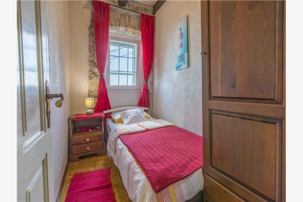 House K1, for 5 persons