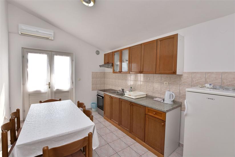 Apartment A2, for 4 persons