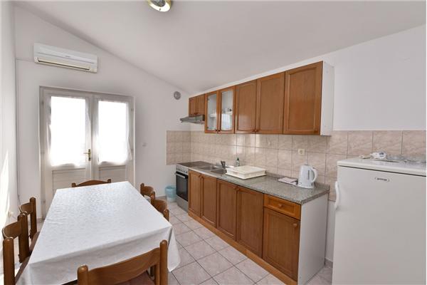 Apartment A2, for 4 persons
