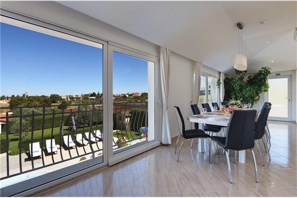 House K1, for 8 persons