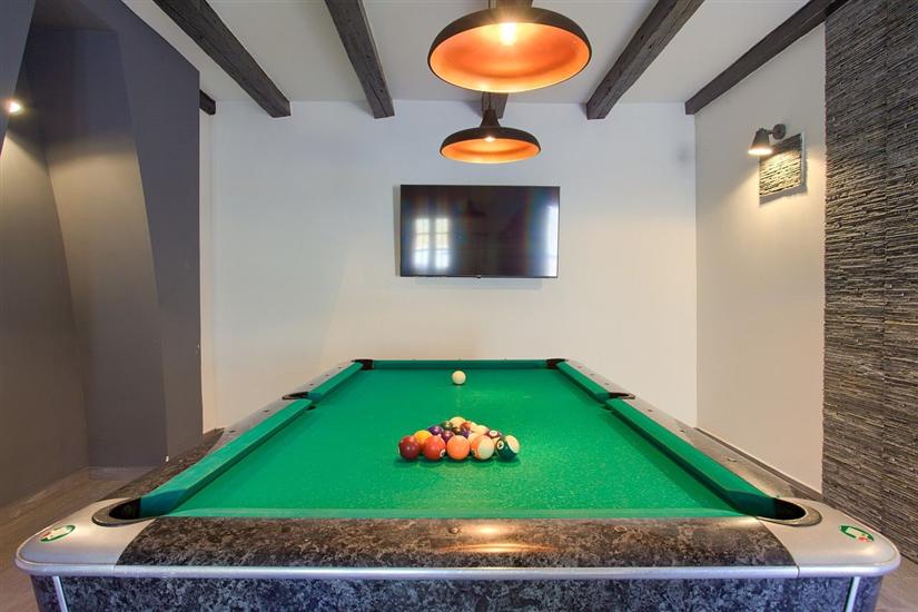 House A1, for 10 persons