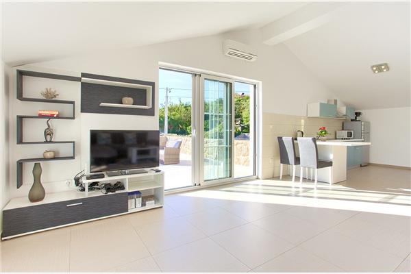 House A1, for 10 persons