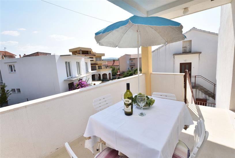 Apartment A2, for 4 persons