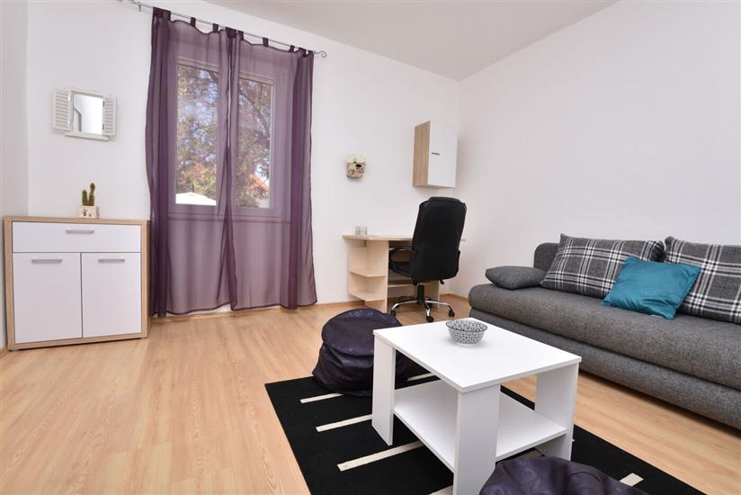 Apartment A2, for 6 persons
