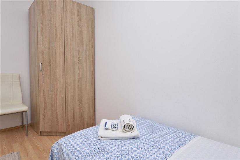 Apartment A2, for 6 persons