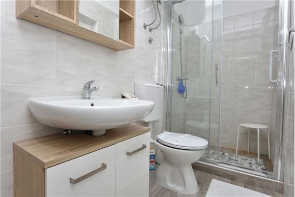 Apartment A2, for 6 persons