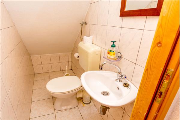 House K1, for 10 persons