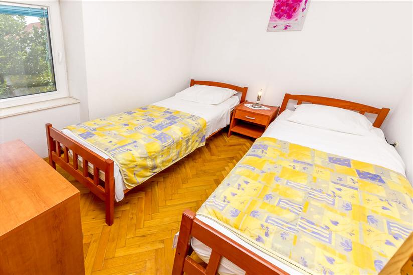 House K1, for 10 persons