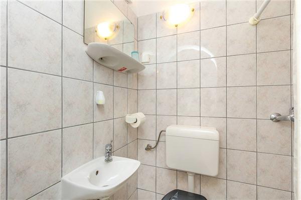 Apartment A1, for 6 persons