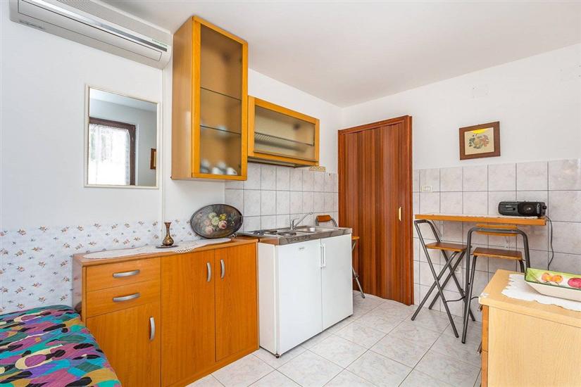 Apartment A1, for 6 persons
