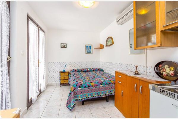 Apartment A1, for 6 persons