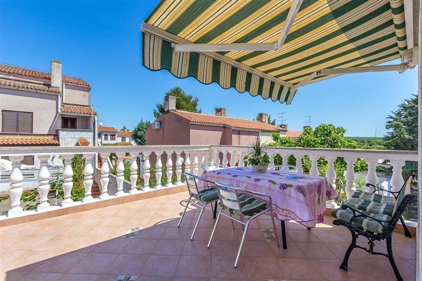 Apartment A1, for 6 persons