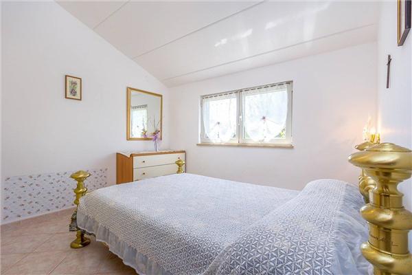 Apartment A1, for 6 persons