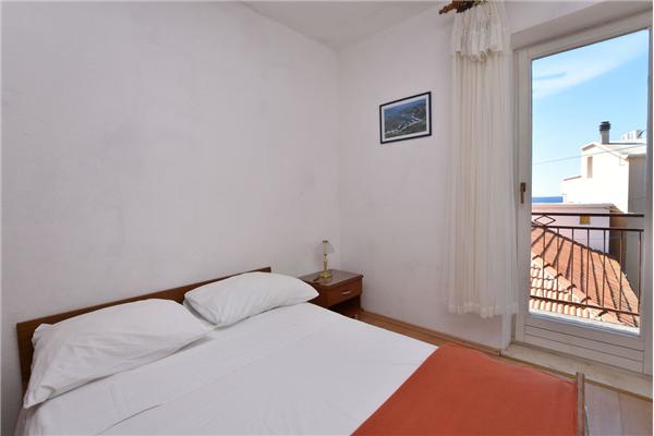 Apartment A2, for 6 persons