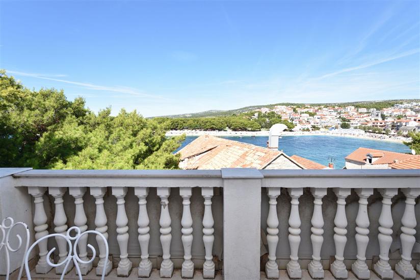 Apartment A2, for 6 persons