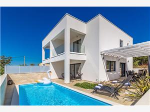 Villa Insula Aurea No.2 Kvarners islands, Size 120.00 m2, Accommodation with pool, Airline distance to town centre 200 m