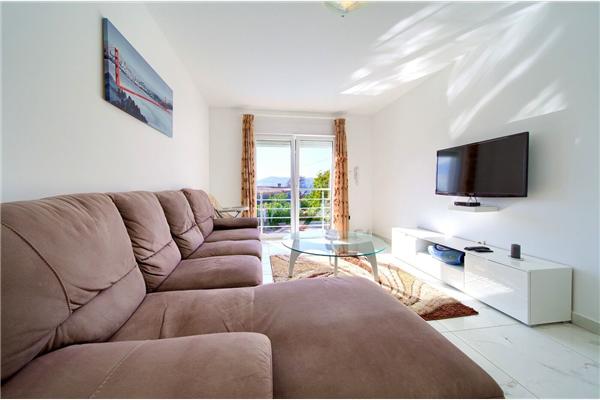 House A1, for 10 persons