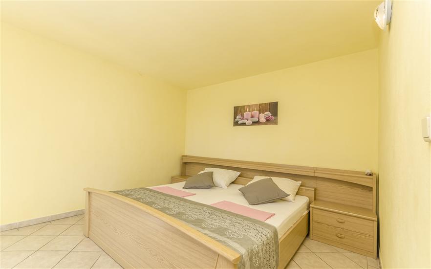 Apartment A1, for 3 persons