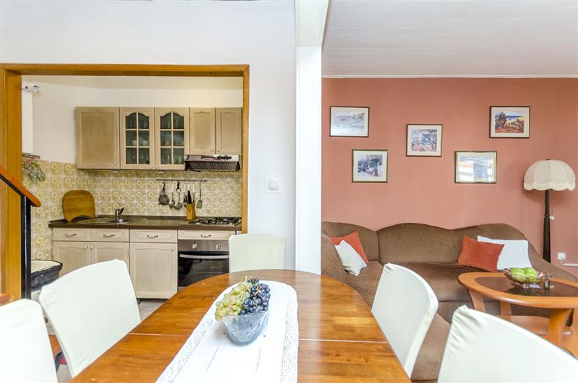 Apartment A1, for 4 persons