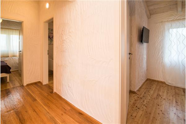 House K1, for 8 persons