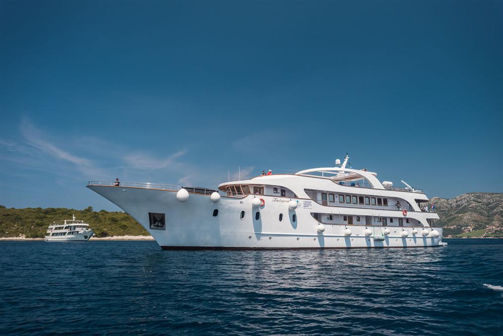 Futura-luxury-ship-side-view