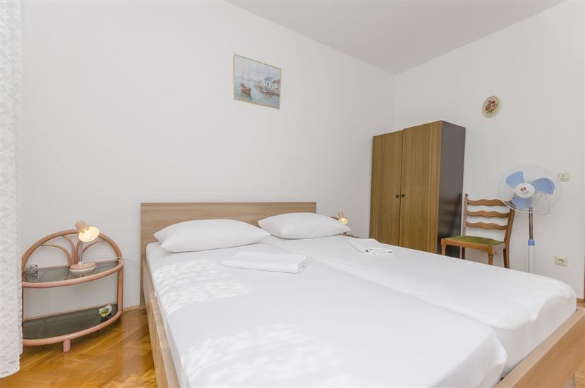 Apartment A1, for 8 persons