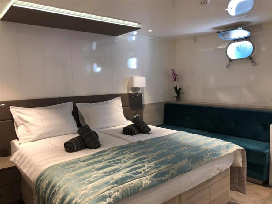 Nautilus-small-luxury-cruise-ship-double-cabin-marital-bed