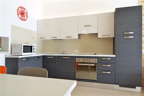 House K1, for 12 persons