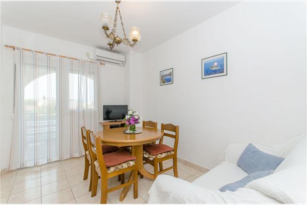 Apartment A1, for 4 persons