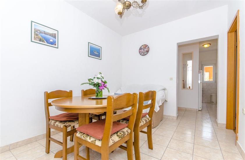 Apartment A1, for 4 persons