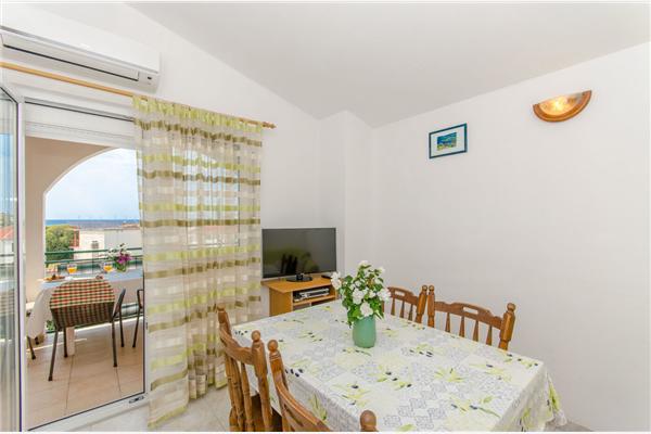 Apartment A2, for 4 persons