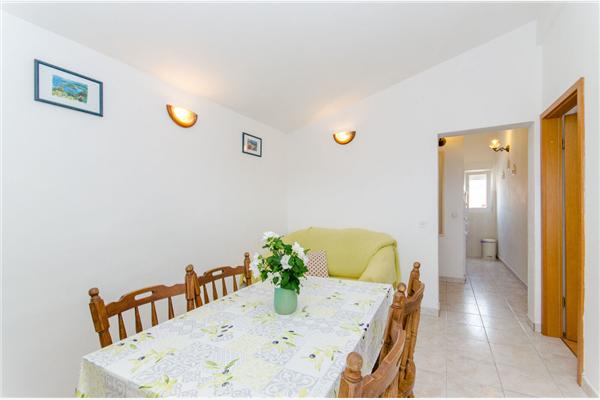 Apartment A2, for 4 persons