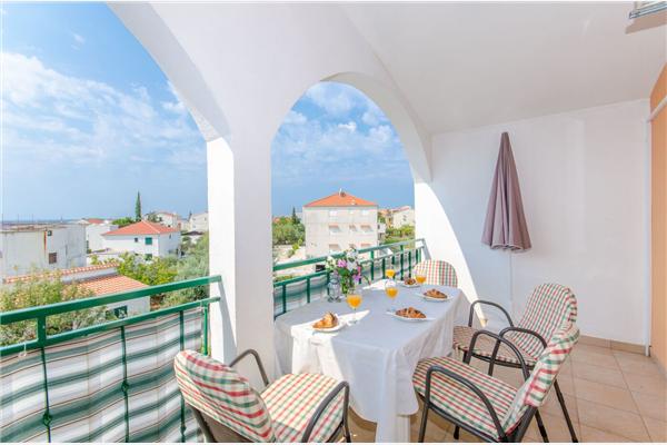 Apartment A2, for 4 persons