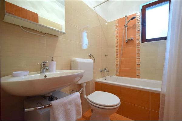 Apartment A7, for 2 persons