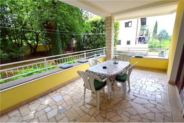 Apartment A7, for 2 persons