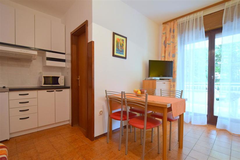 Apartment A7, for 2 persons