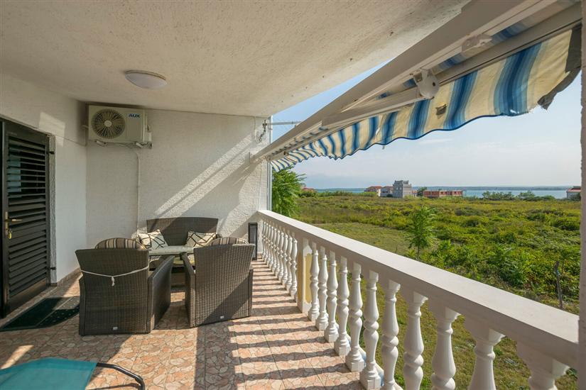 Apartment A1, for 4 persons