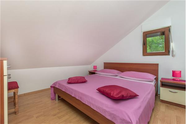 Apartment A1, for 4 persons