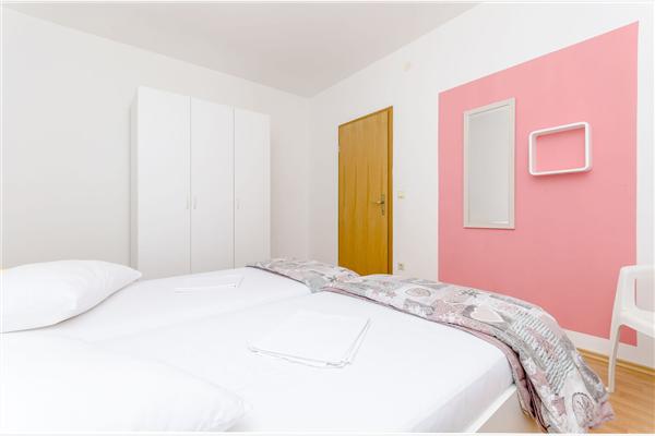 Apartment A5, for 4 persons