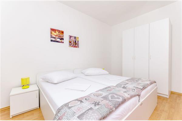 Apartment A5, for 4 persons