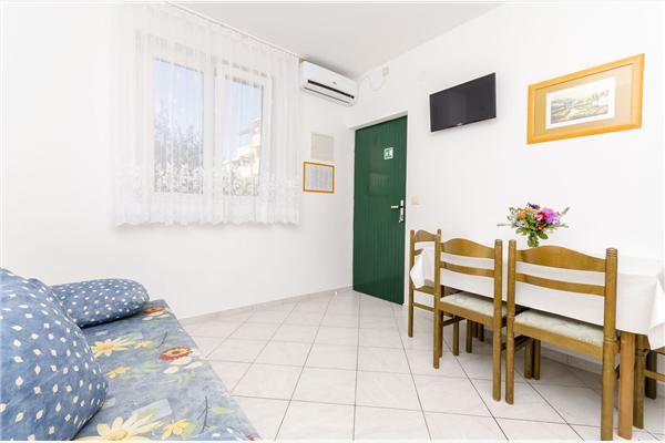 Apartment A1, for 4 persons